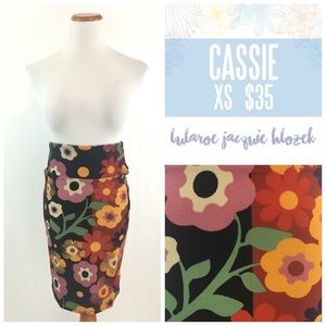 Lularoe Cassie Skirt
